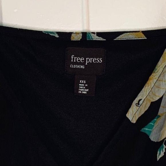 Free Press Black Chinoiserie Floral Mock Wrap Cami - Picture 5 of 12